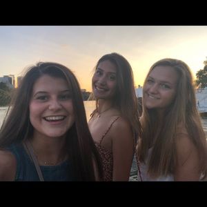 Meet your Posher, Anna